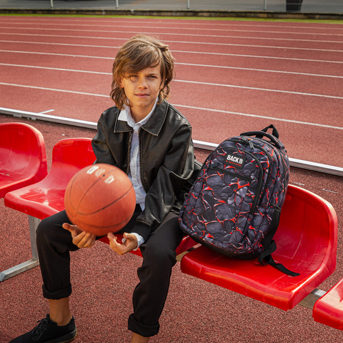 Plecak szkolny BackUP Blaze dla chłopca ogień lawa czarny czerwony O43