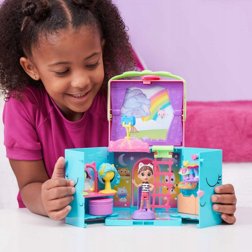 Koci Domek Gabi Zestaw Tęczowa Garderoba Szafa Gabi figurka + akcesoria