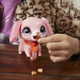 Fur Real Friends Poopalots Piesek na smyczy walkalots robi kupkę Hasbro