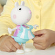Świnka Peppa figurka Owca Suzy 15 cm do przebierania ubranka Hasbro G0330