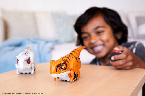 Jurassic World Uncaged Click Tracker Jeżdżący Dinozaur Atrociraptor GYN42