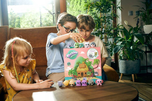 FLOCKIES WALIZKA DOMEK TROPIKALNA WYSPA + 1 FIGURKA