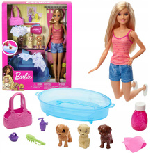 Barbie Zestaw Kąpiel piesków Zestaw + Lalka GDJ37