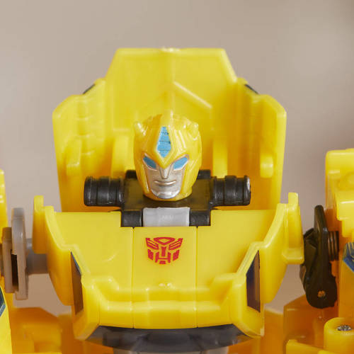 TRANSFORMERS CYBERVERSE WARRIOR BUMBLEBEE HASBRO E7084